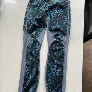 Size 4 Lululemon Blue and Gray Leggings